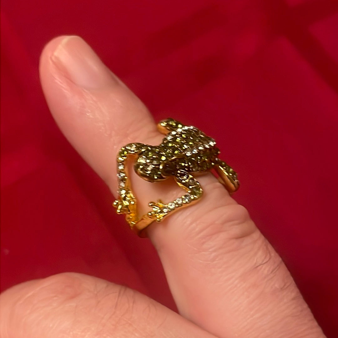 Ring - frog