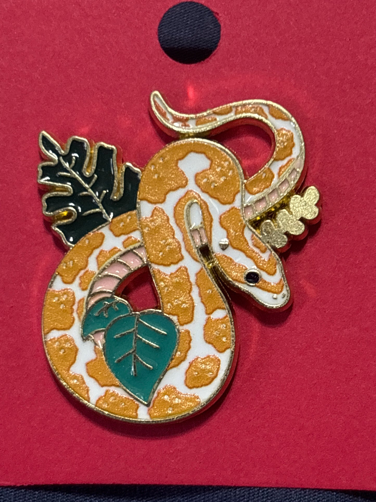 Pins - multiple styles