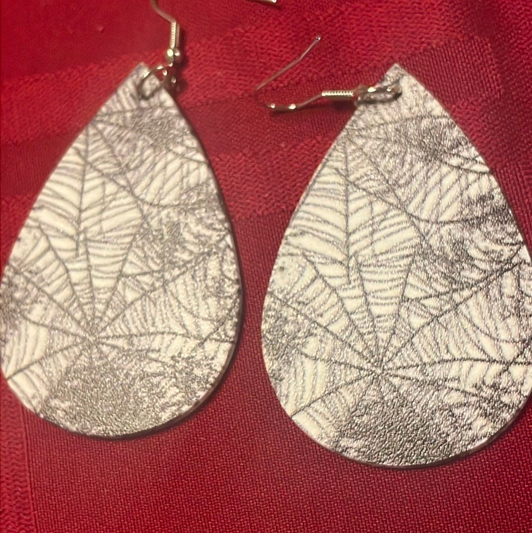Earring - tear drop with spider/web