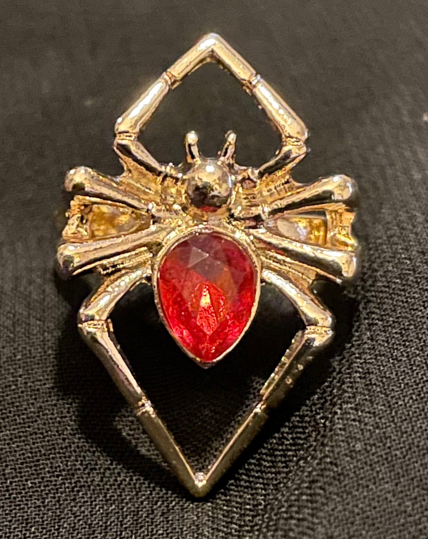 Ring - Spider with gem