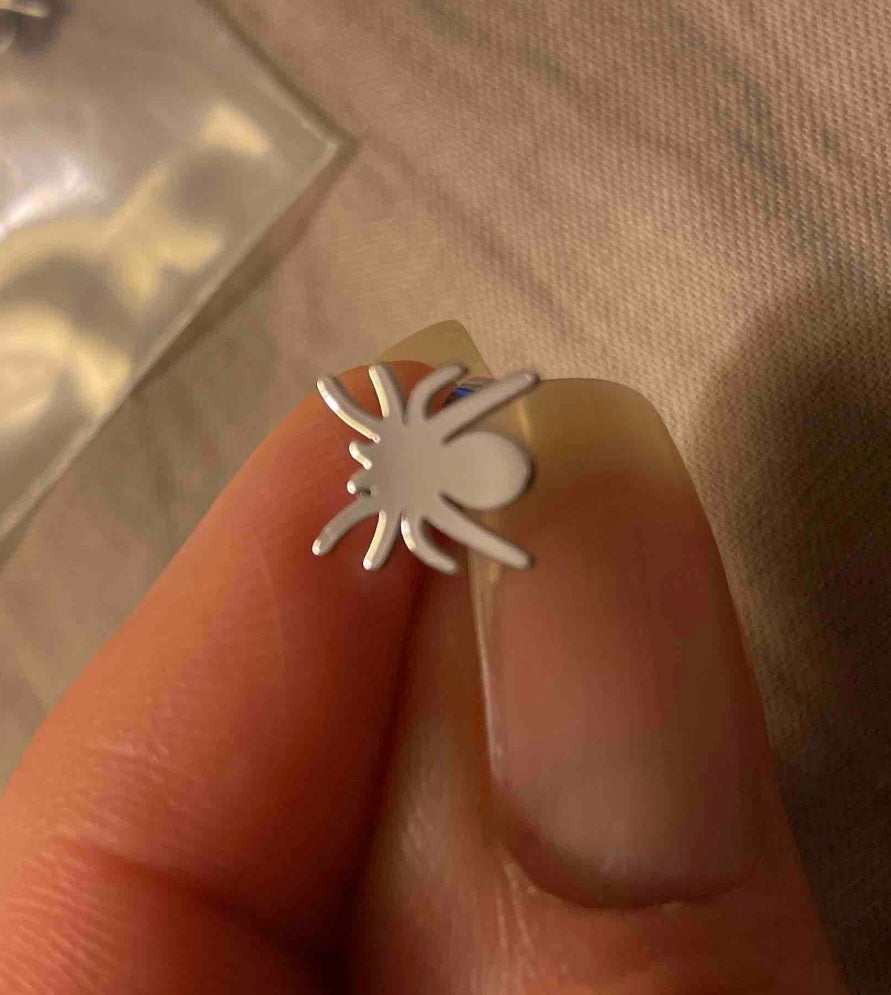 Earring - Spider Small silver stud