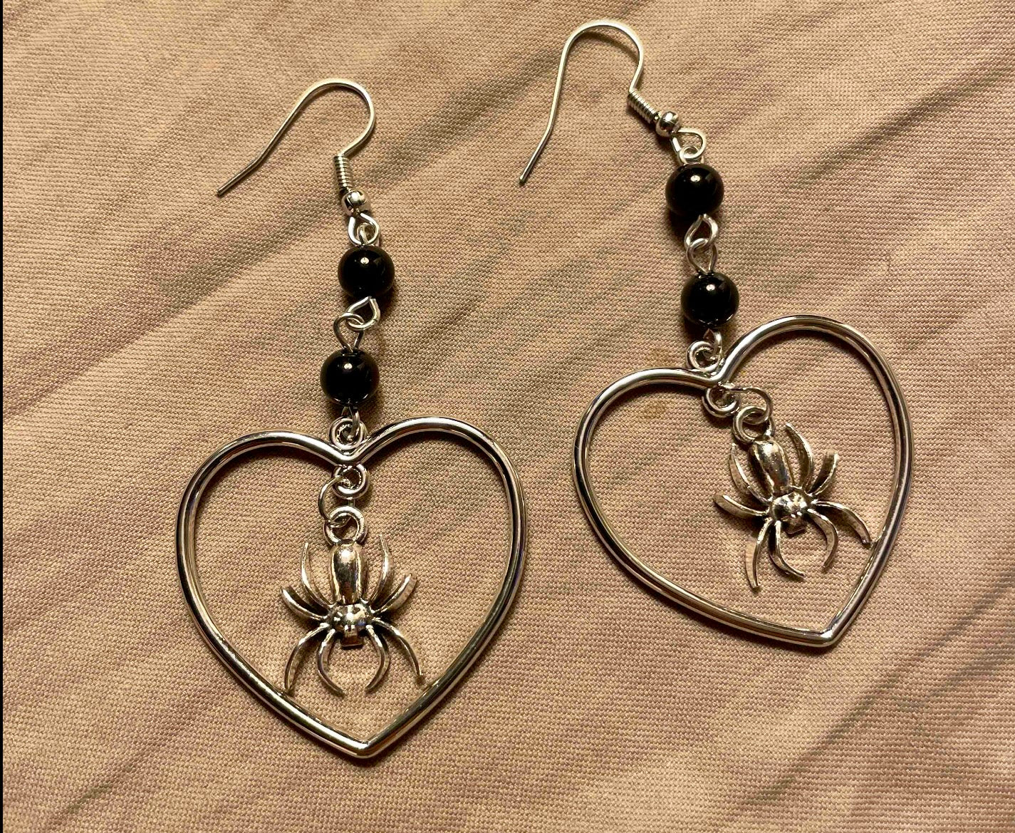 Earring - heart with silver spider