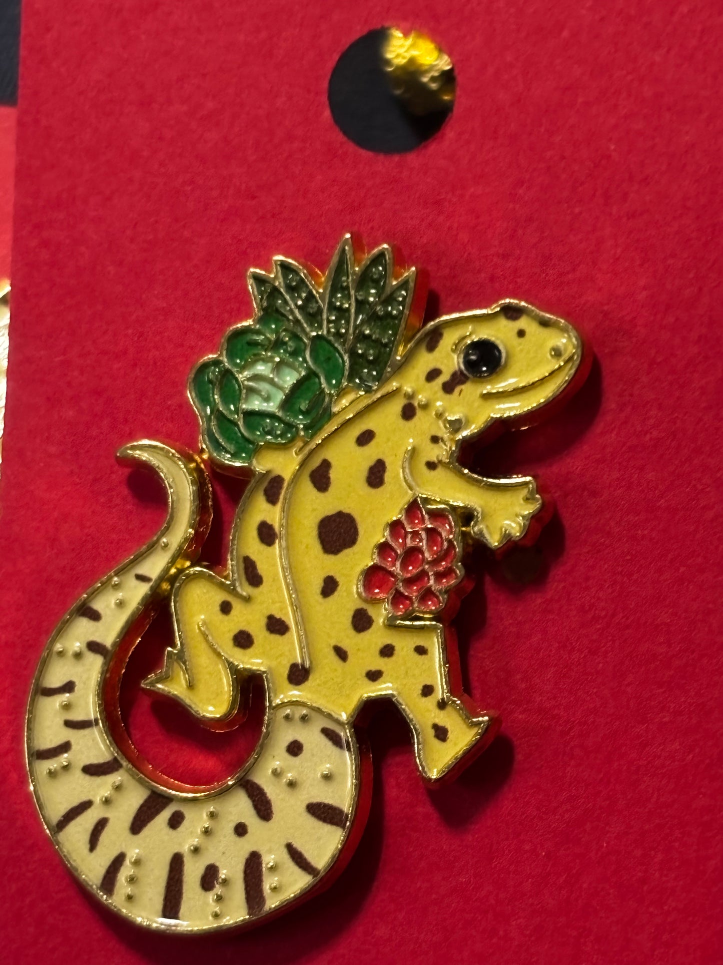 Pins - multiple styles