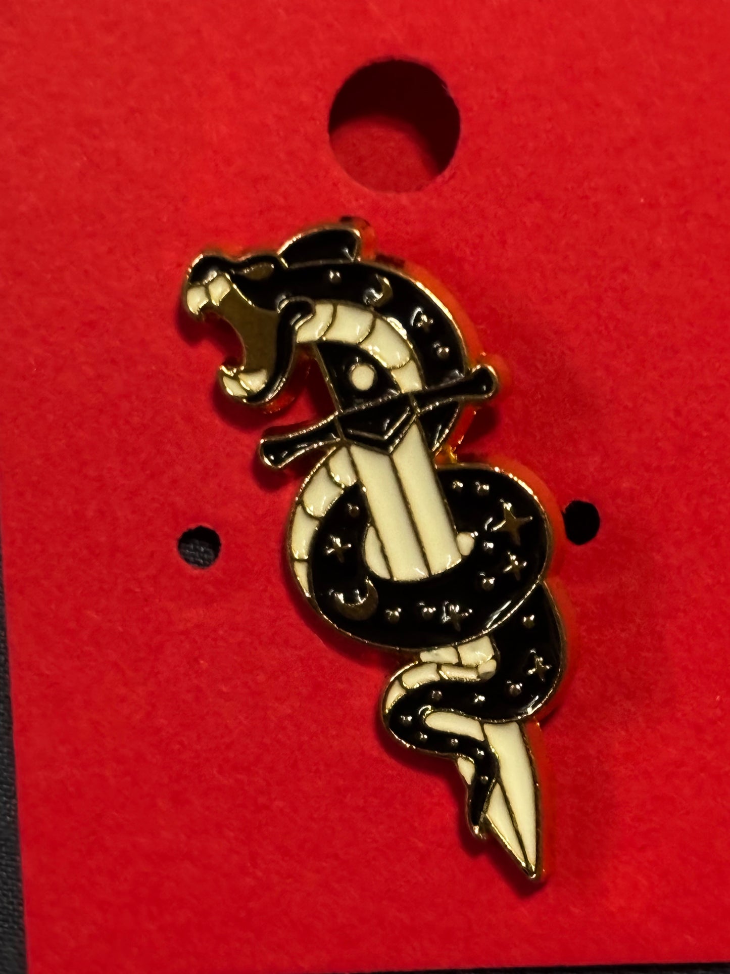 Pins - multiple styles