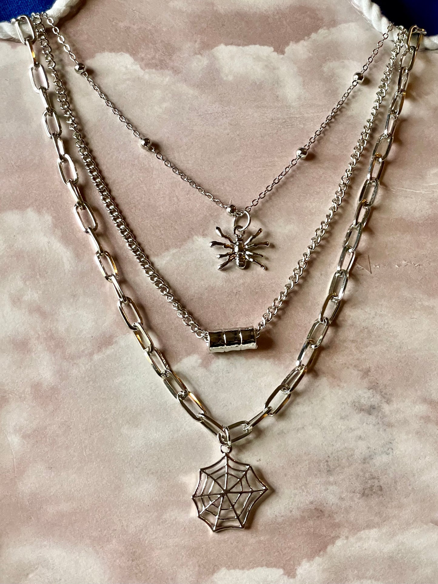 Necklace - Triple chain