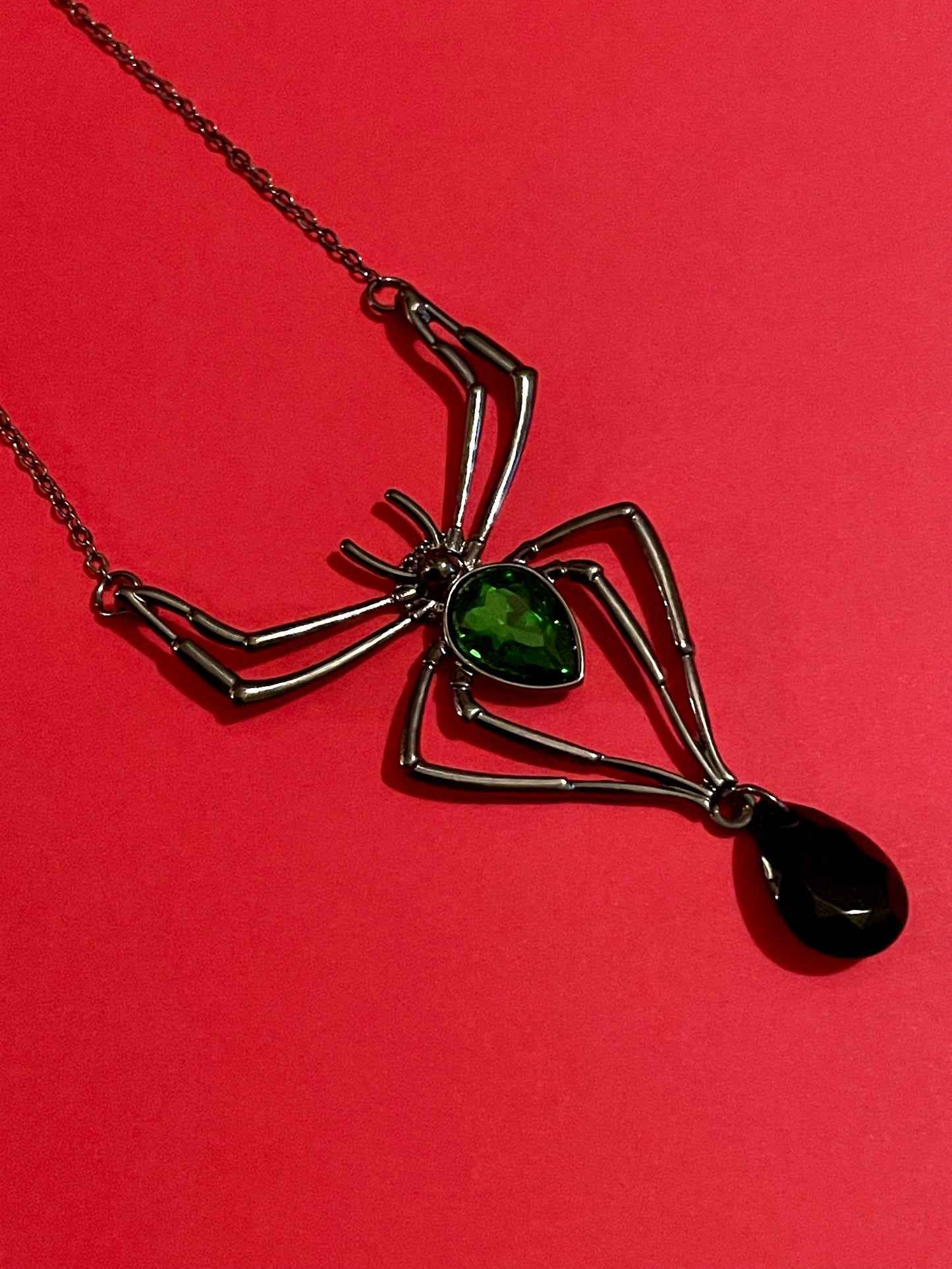Necklace - Spider Green Gem